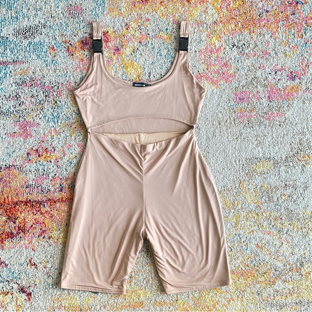PrettyLittleThing tan/brown size 14 romper.